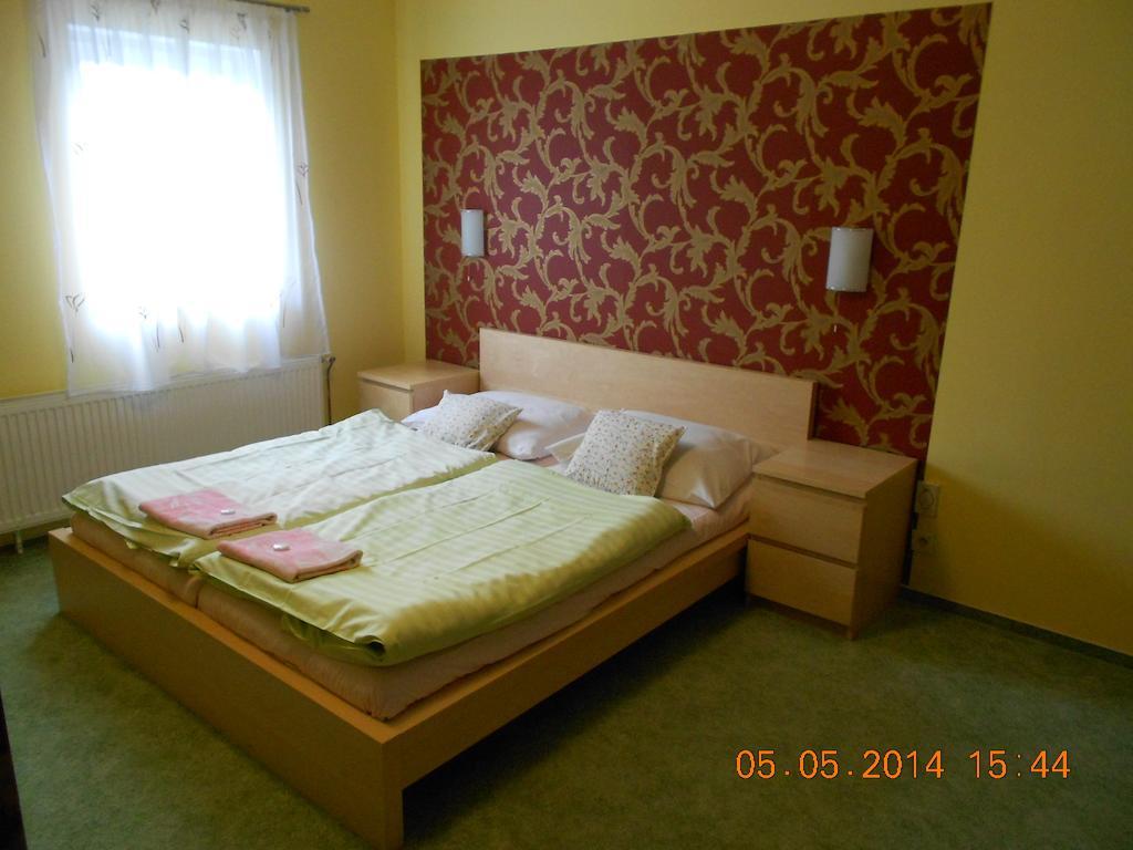 Penzion Mestansky Dum Svoboda nad Úpou Chambre photo
