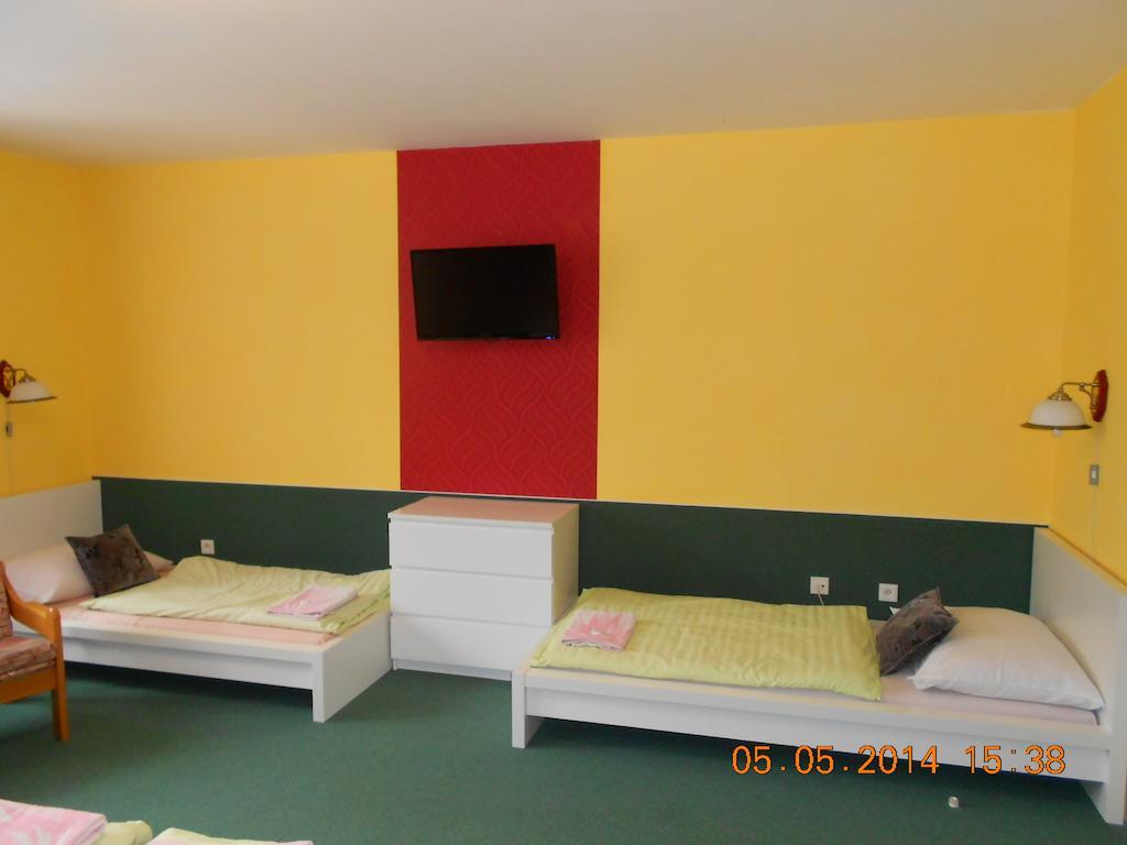 Penzion Mestansky Dum Svoboda nad Úpou Chambre photo